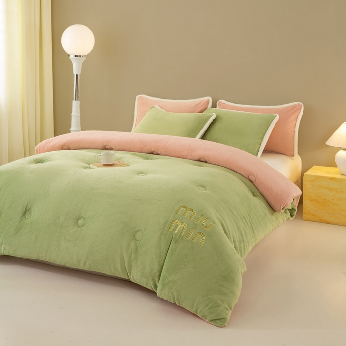 91家纺网 家纺一手货源 找家纺 梦初语 2025新款牛奶绒被子冬被冬季加厚保暖棉被宿舍单人被芯2025新款被褥（热款产品） min-绿