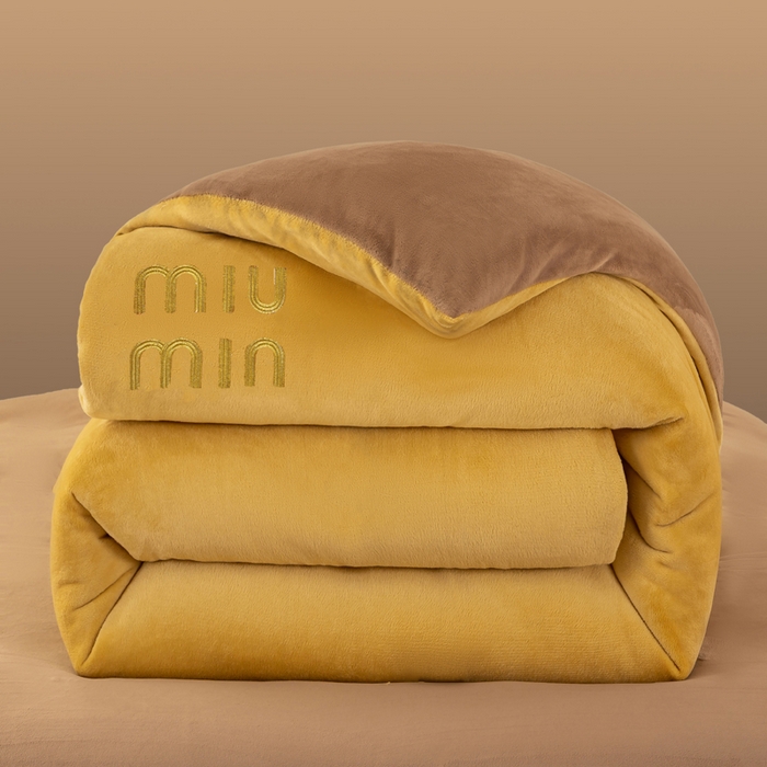 91家纺网 家纺一手货源 找家纺 梦初语 2025新款牛奶绒被子冬被冬季加厚保暖棉被宿舍单人被芯2025新款被褥（热款产品） min-咖