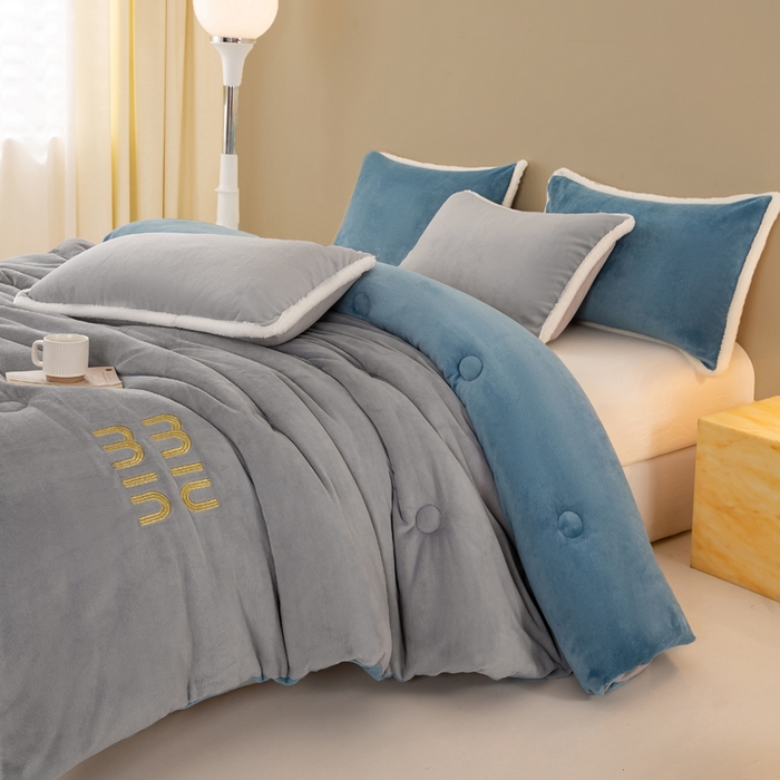 91家纺网 家纺一手货源 找家纺 梦初语 2025新款牛奶绒被子冬被冬季加厚保暖棉被宿舍单人被芯2025新款被褥（热款产品） min-灰