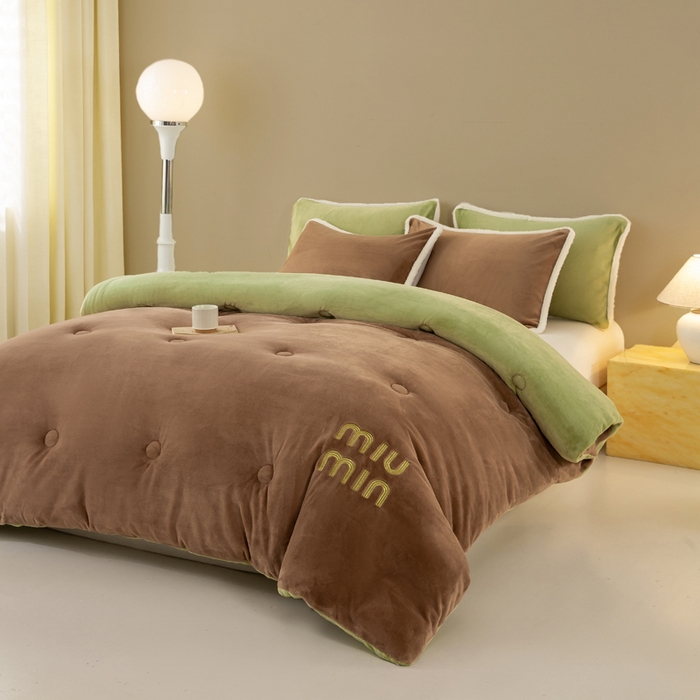 91家纺网 家纺一手货源 找家纺 梦初语 2025新款牛奶绒被子冬被冬季加厚保暖棉被宿舍单人被芯2025新款被褥（热款产品） min-棕