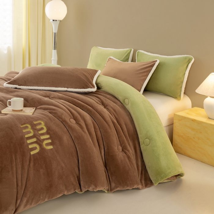 91家纺网 家纺一手货源 找家纺 梦初语 2025新款牛奶绒被子冬被冬季加厚保暖棉被宿舍单人被芯2025新款被褥（热款产品） min-棕