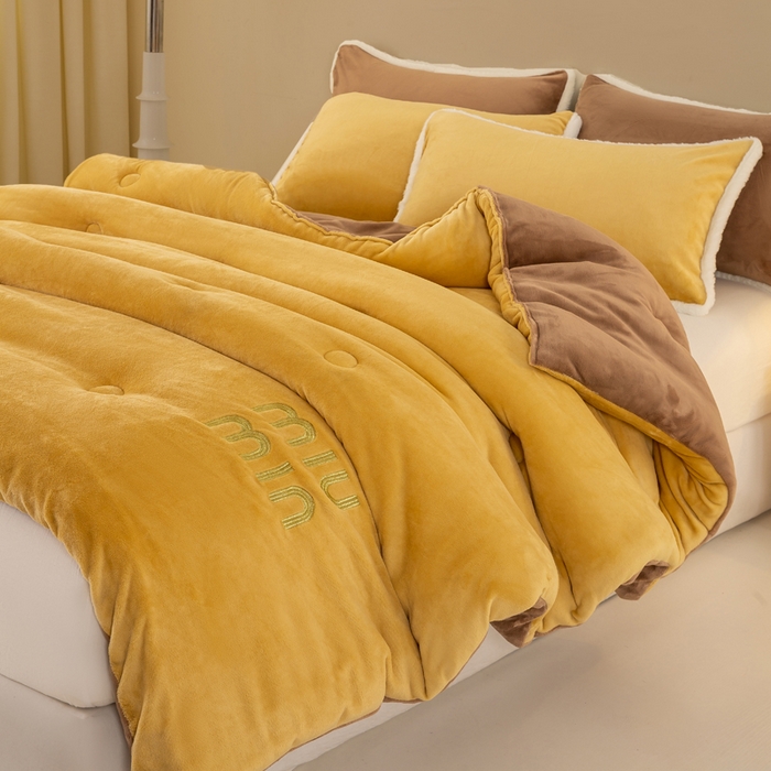 91家纺网 家纺一手货源 找家纺 梦初语 2025新款牛奶绒被子冬被冬季加厚保暖棉被宿舍单人被芯2025新款被褥（热款产品） min-咖