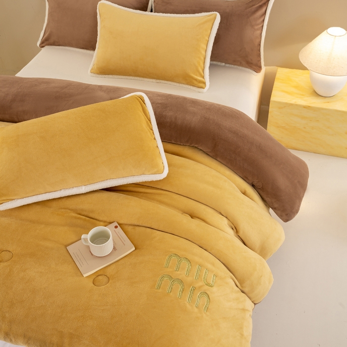 91家纺网 家纺一手货源 找家纺 梦初语 2025新款牛奶绒被子冬被冬季加厚保暖棉被宿舍单人被芯2025新款被褥（热款产品） min-咖