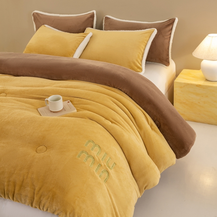 91家纺网 家纺一手货源 找家纺 梦初语 2025新款牛奶绒被子冬被冬季加厚保暖棉被宿舍单人被芯2025新款被褥（热款产品） min-咖