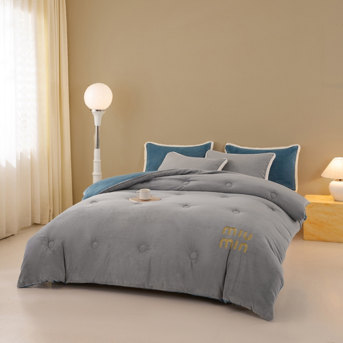 91家纺网 家纺一手货源 找家纺 梦初语 2025新款牛奶绒被子冬被冬季加厚保暖棉被宿舍单人被芯2025新款被褥（热款产品） min-灰