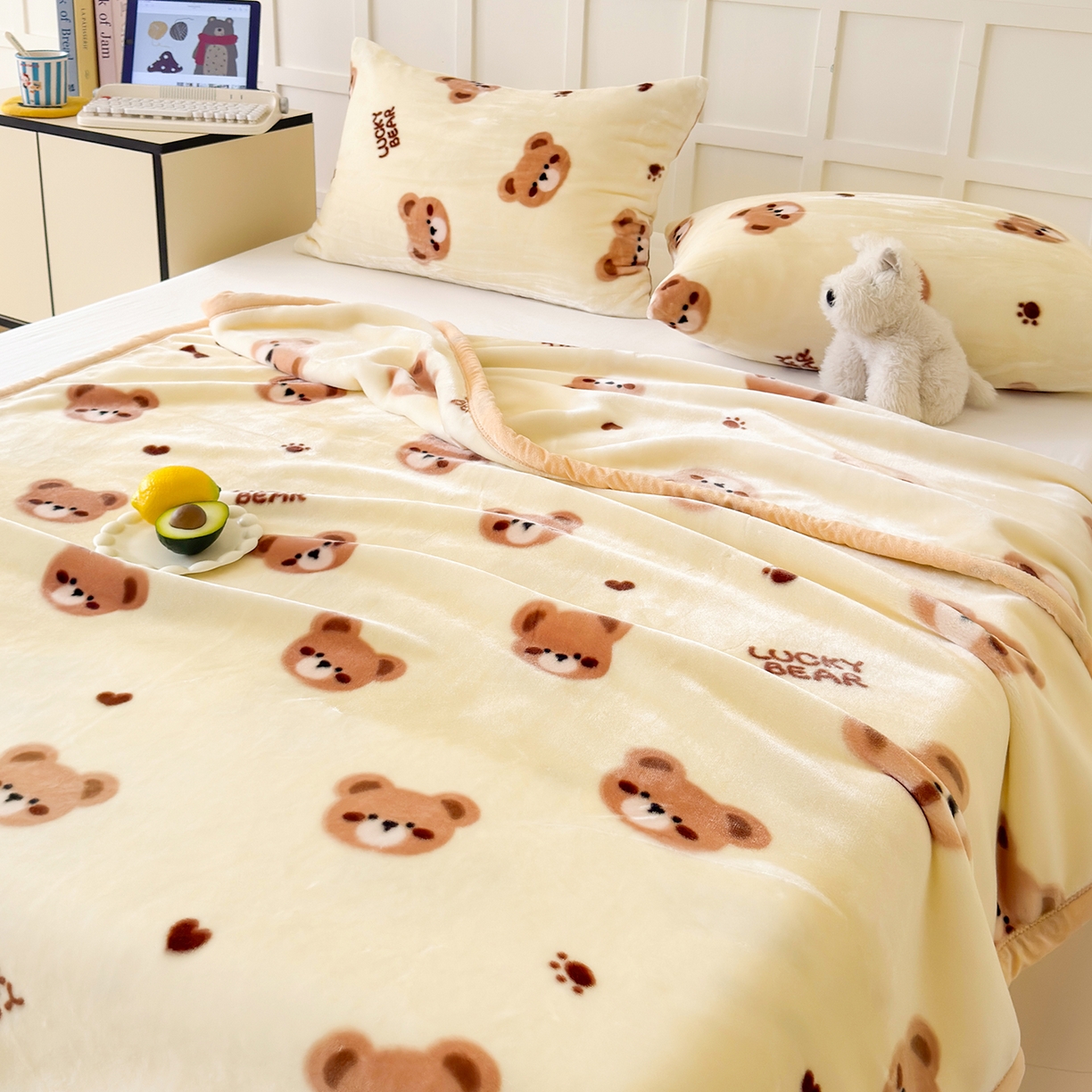 91家纺网 家纺一手货源 找家纺 舒隅家纺 2025新款双层印花云毯毛毯毯子 可爱小熊