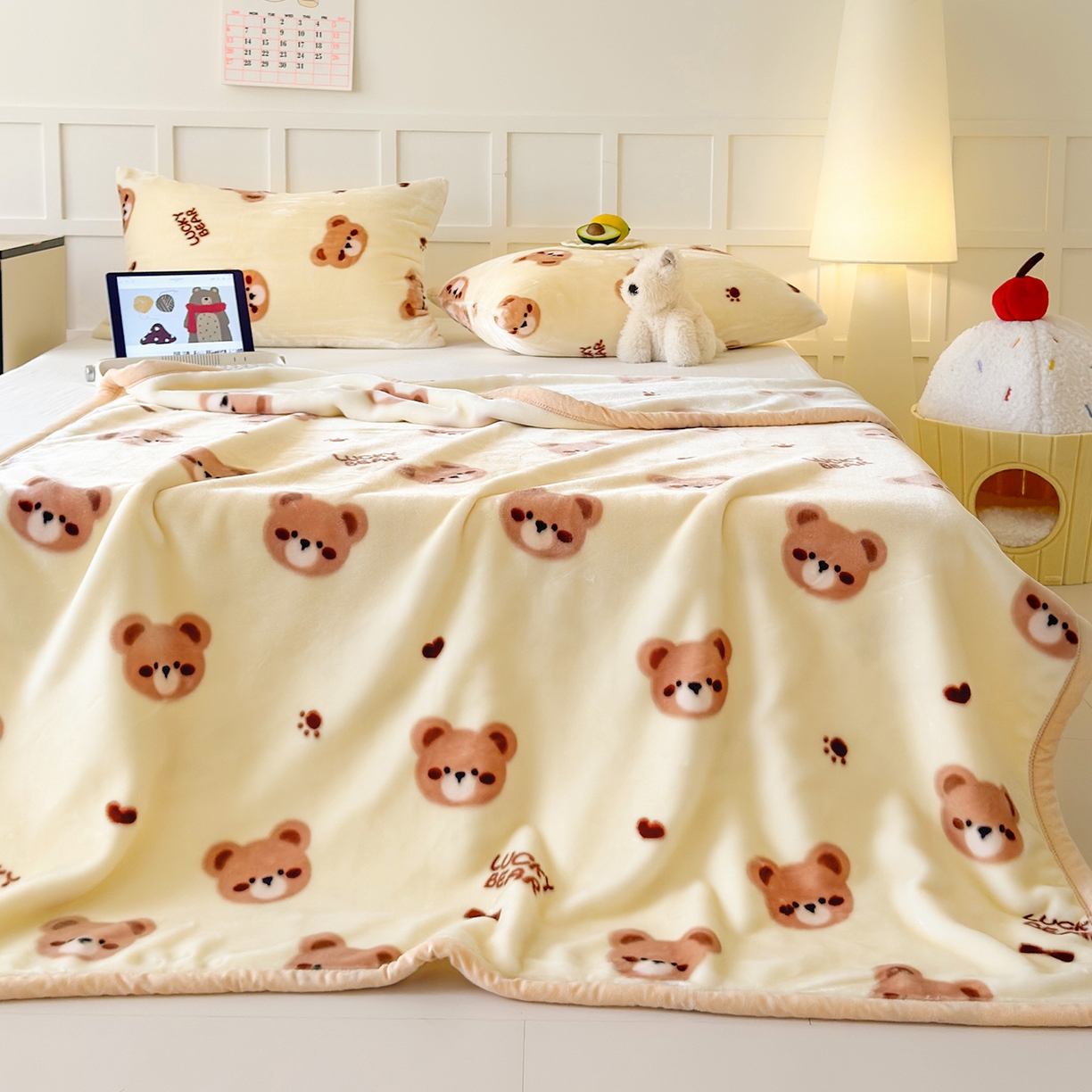 91家纺网 家纺一手货源 找家纺 舒隅家纺 2025新款双层印花云毯毛毯毯子 可爱小熊