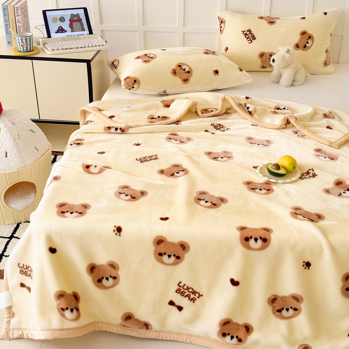 91家纺网 家纺一手货源 找家纺 舒隅家纺 2025新款双层印花云毯毛毯毯子 可爱小熊