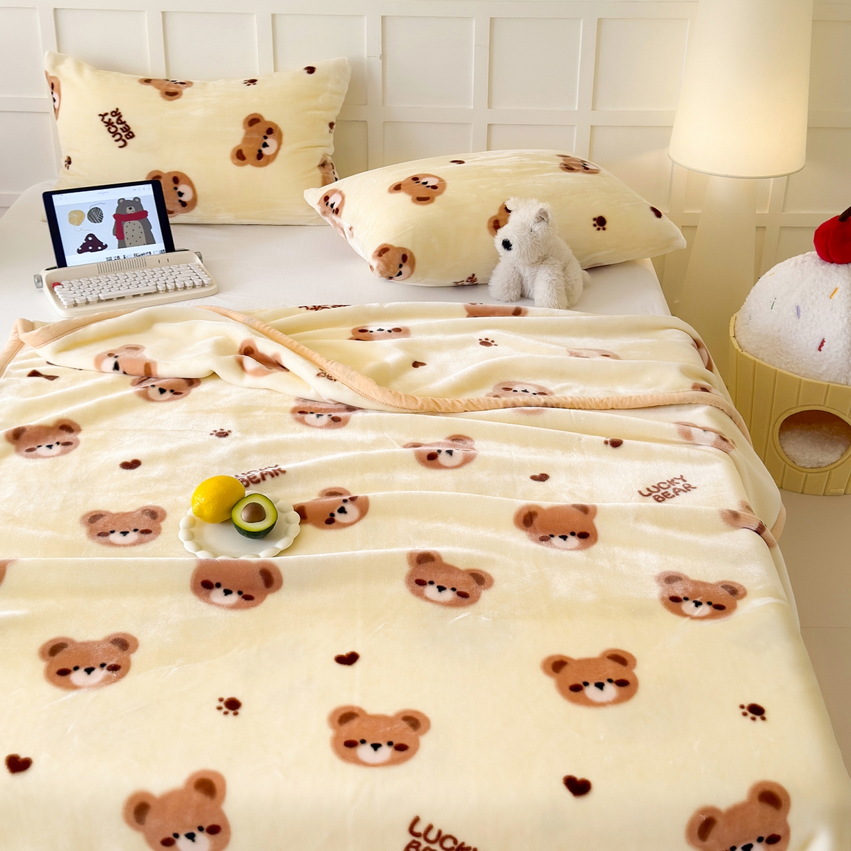 91家纺网 家纺一手货源 找家纺 舒隅家纺 2025新款双层印花云毯毛毯毯子 可爱小熊