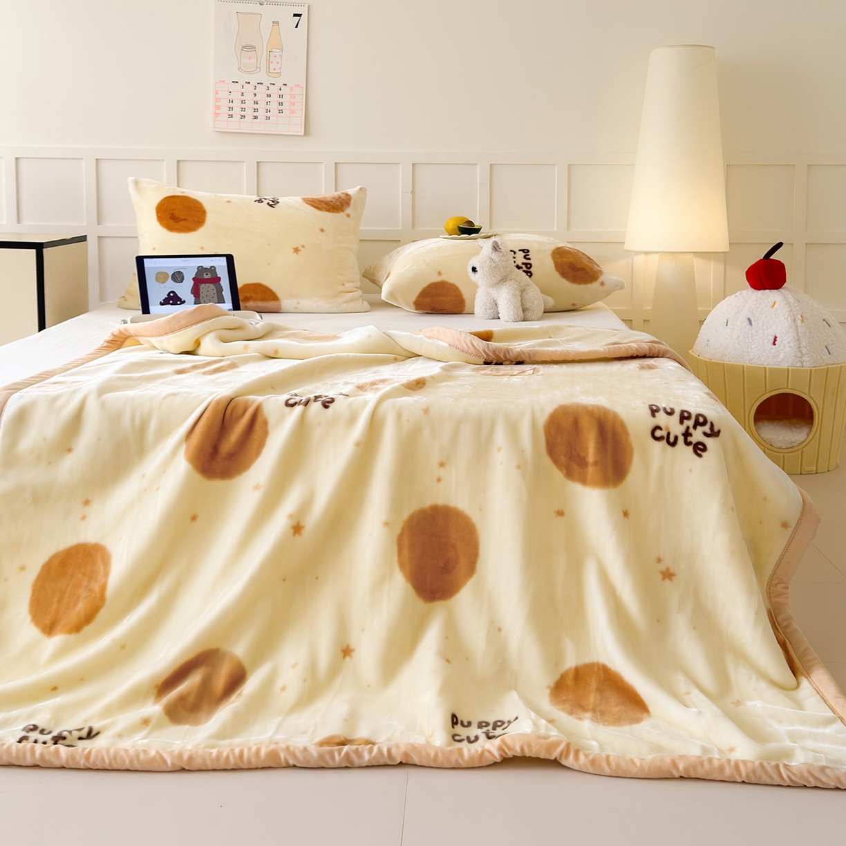 91家纺网 家纺一手货源 找家纺 舒隅家纺 2025新款双层印花云毯毛毯毯子 梦幻波点-棕