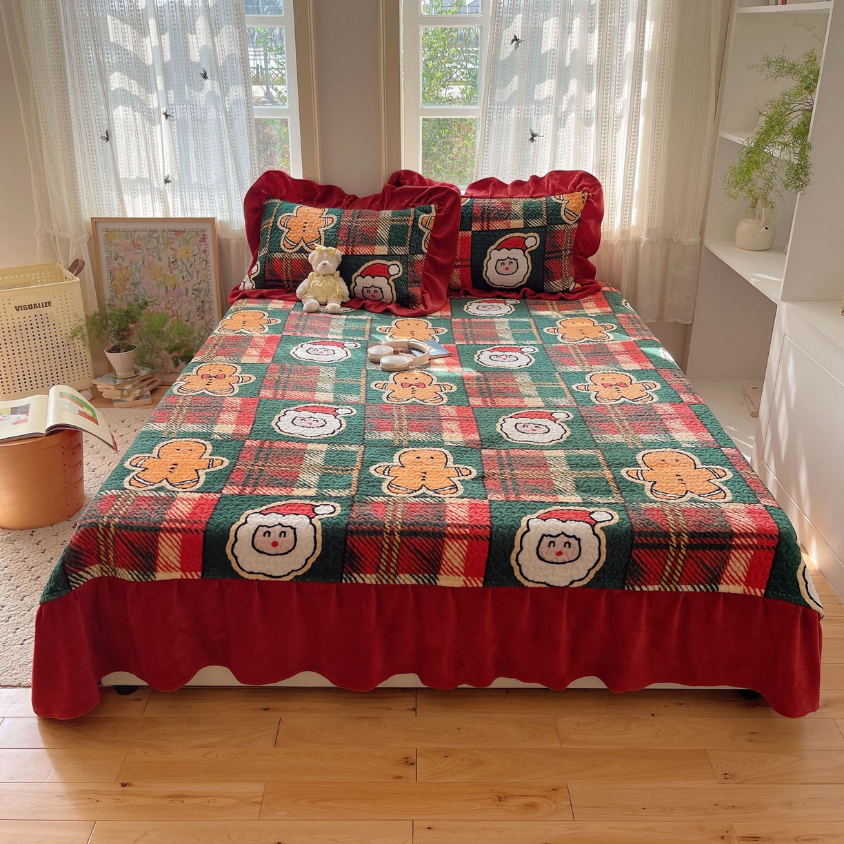 91家纺网 家纺一手货源 找家纺 红嘴企鹅 2025新款花边加厚牛奶绒单品床盖单件床盖三件套 圣诞老人