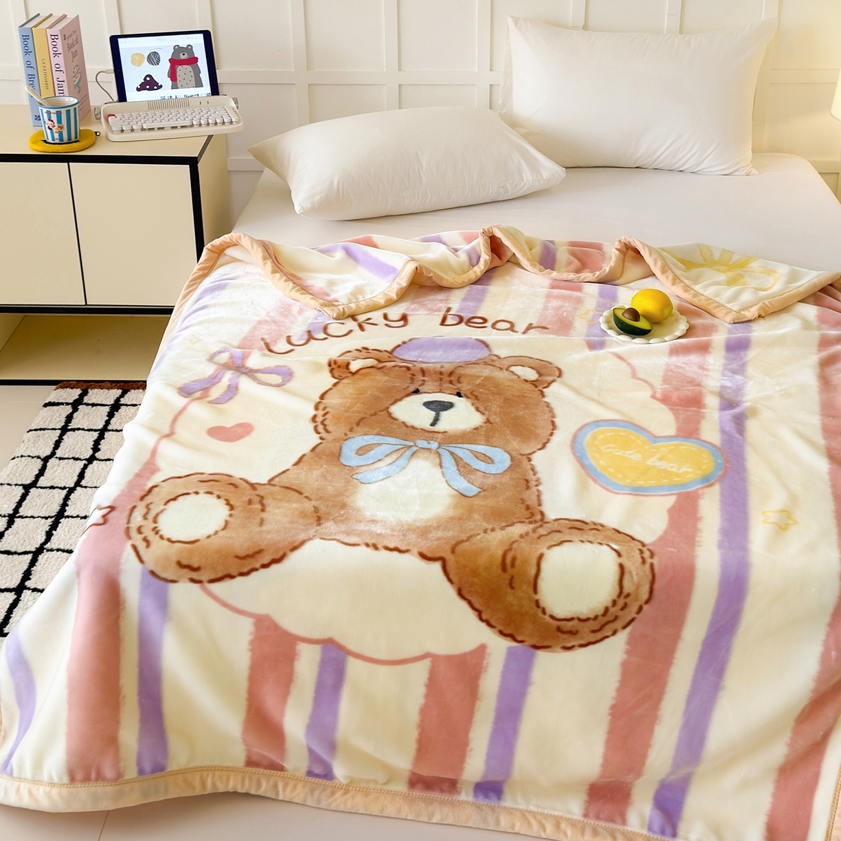 91家纺网 家纺一手货源 找家纺 舒隅家纺 2025新款大版印花云毯毛毯毯子 小熊日记