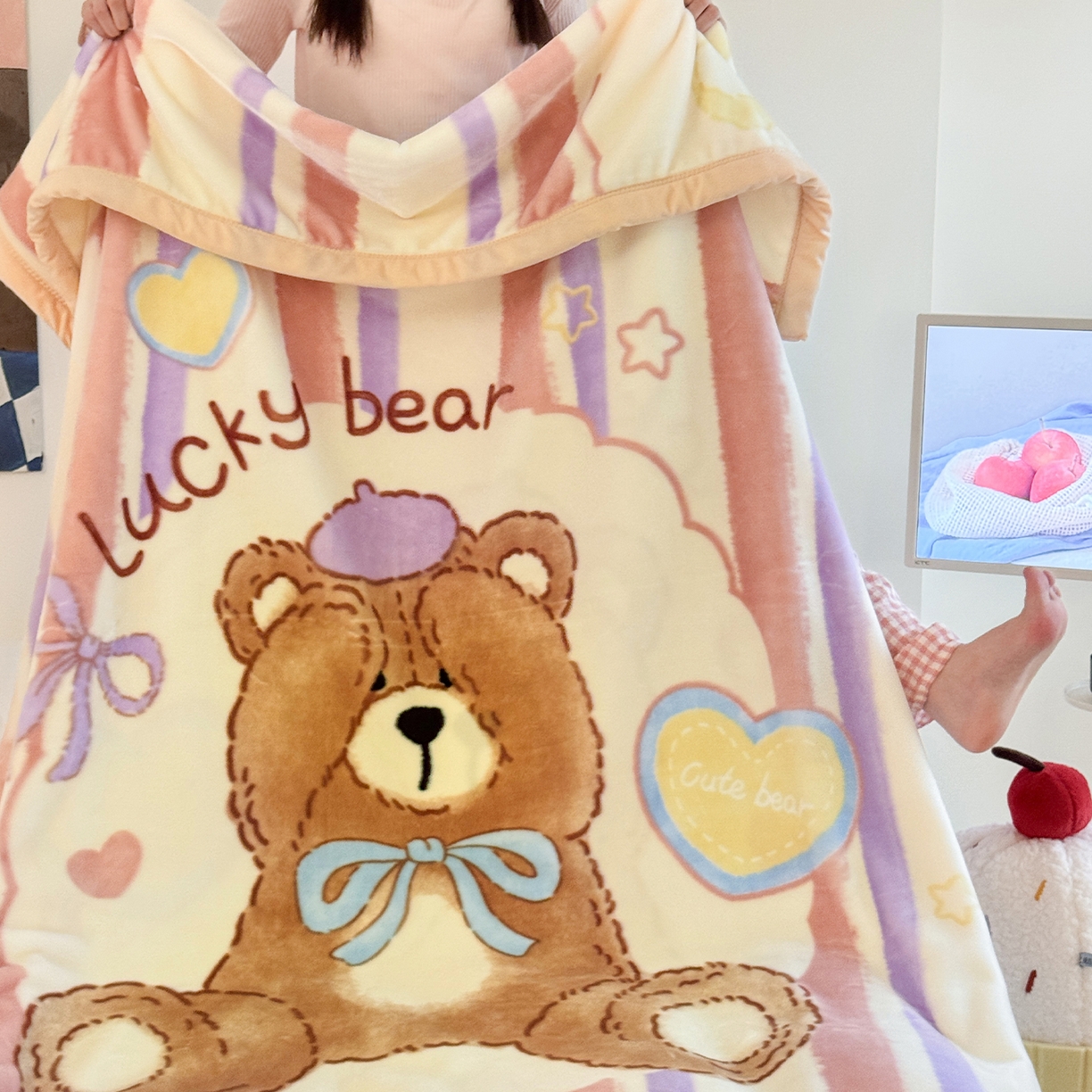 91家纺网 家纺一手货源 找家纺 舒隅家纺 2025新款大版印花云毯毛毯毯子 小熊日记