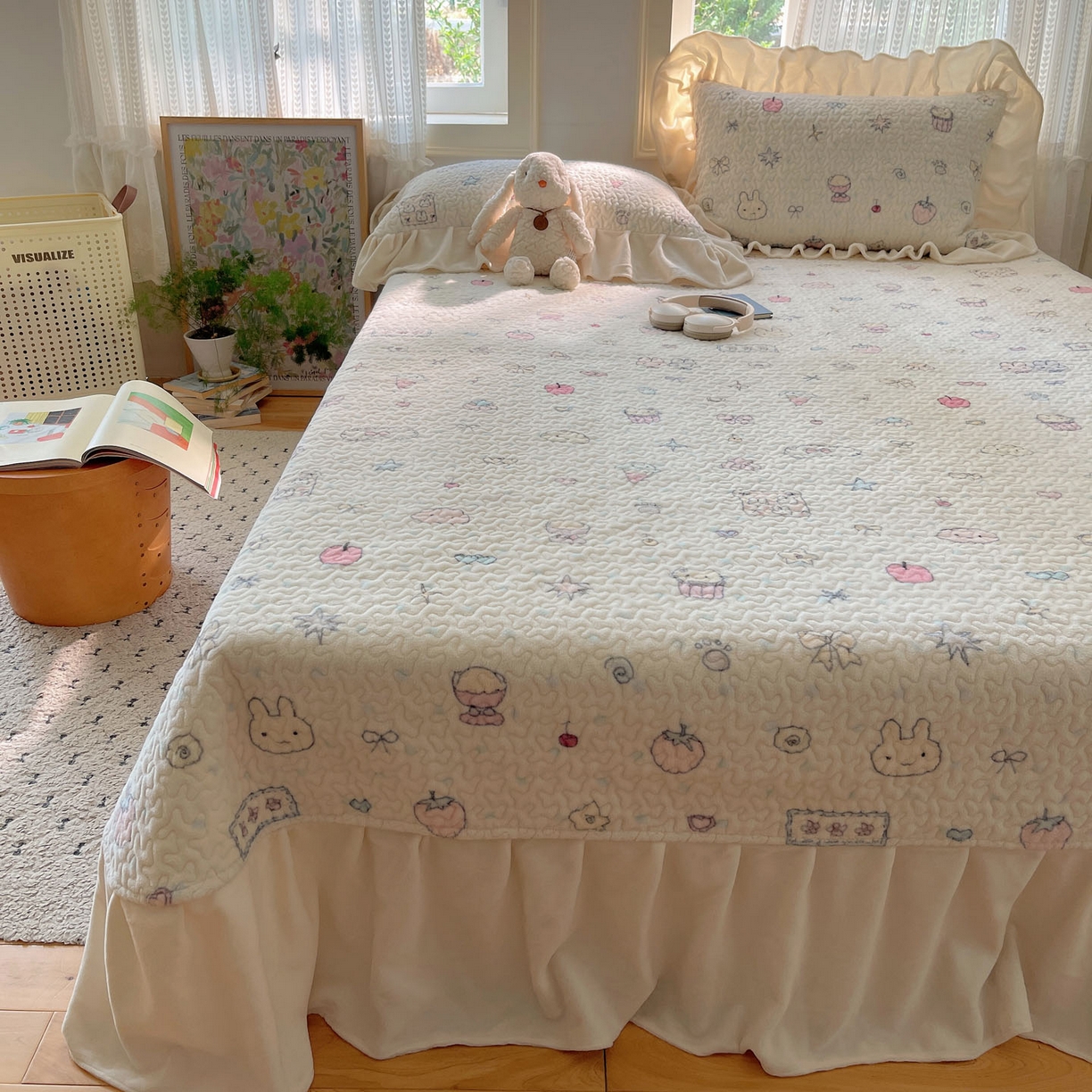 91家纺网 家纺一手货源 找家纺 红嘴企鹅 2025新款花边加厚牛奶绒单品床盖单件床盖三件套 小星甜点