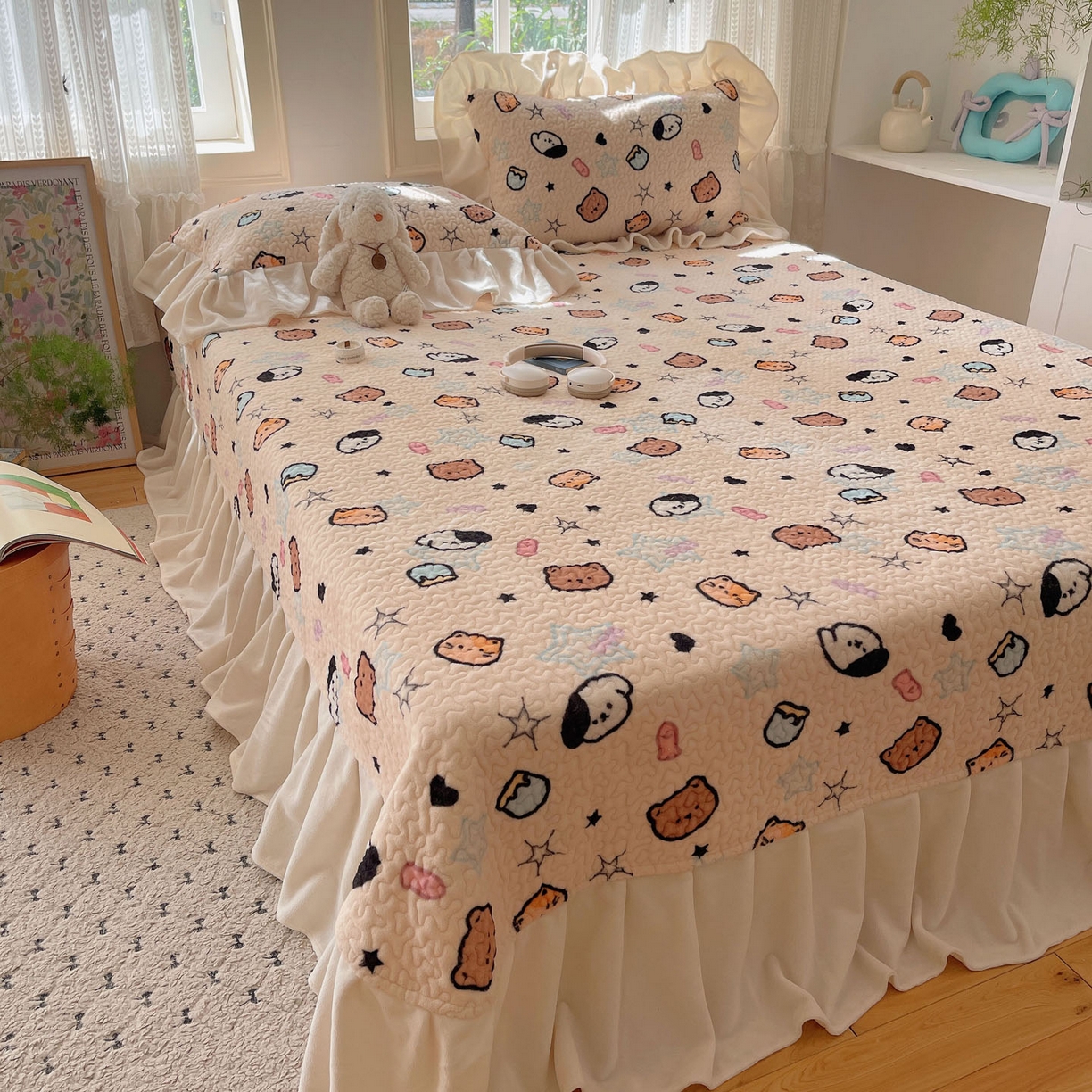 91家纺网 家纺一手货源 找家纺 红嘴企鹅 2025新款花边加厚牛奶绒单品床盖单件床盖三件套 星星乐园