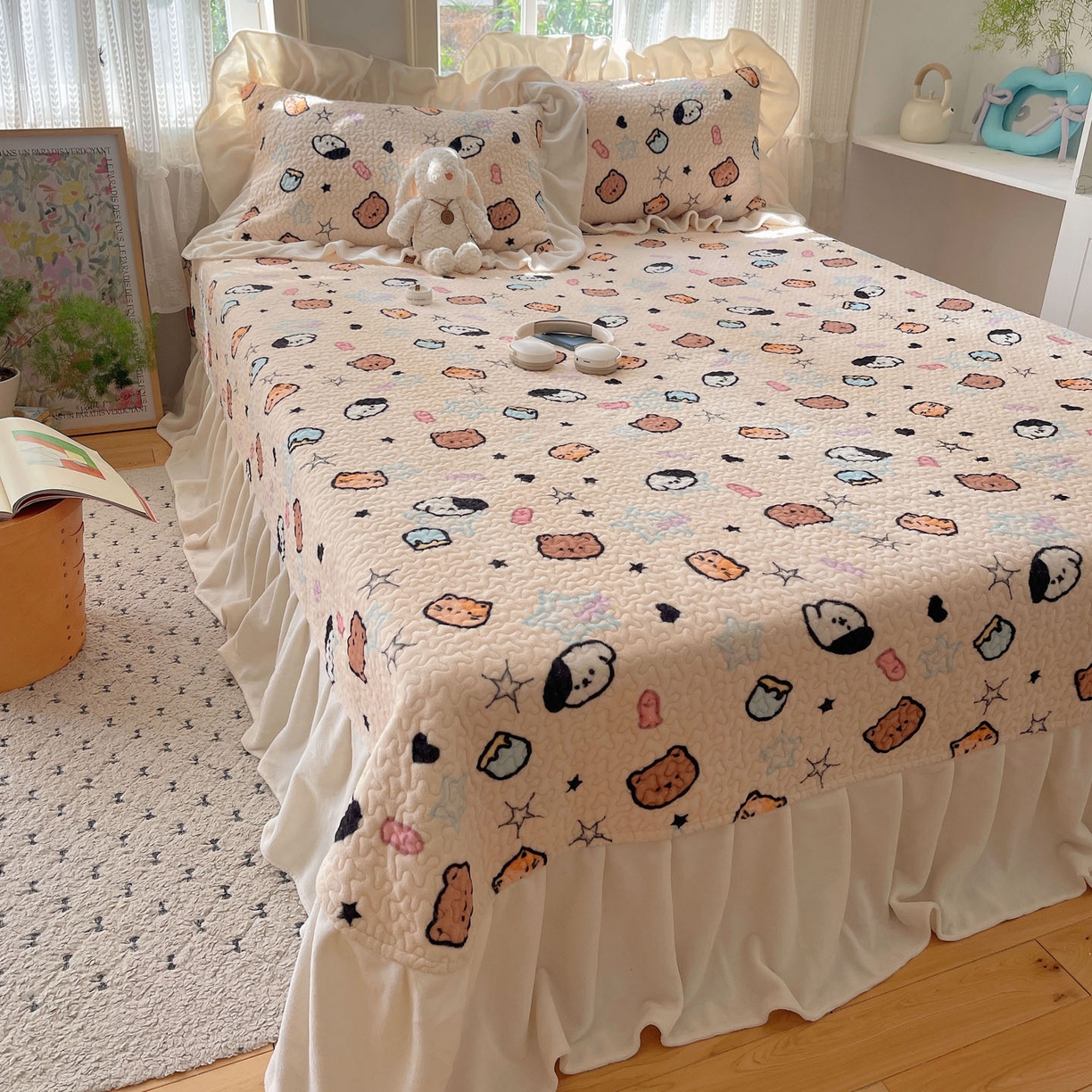 91家纺网 家纺一手货源 找家纺 红嘴企鹅 2025新款花边加厚牛奶绒单品床盖单件床盖三件套 星星乐园