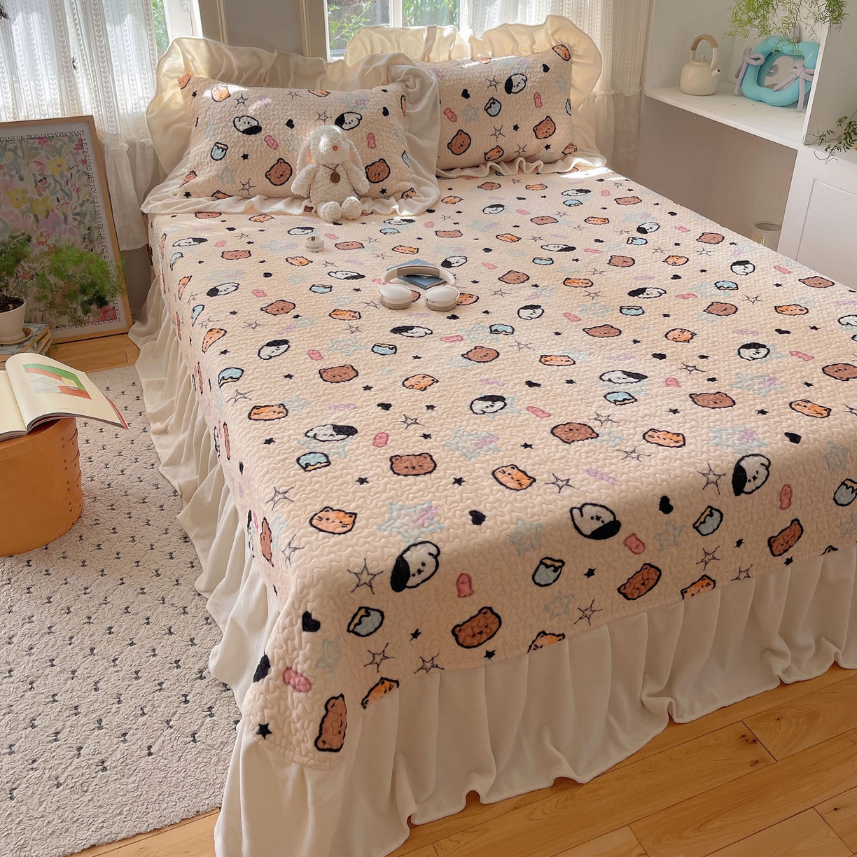 91家纺网 家纺一手货源 找家纺 红嘴企鹅 2025新款花边加厚牛奶绒单品床盖单件床盖三件套 星星乐园