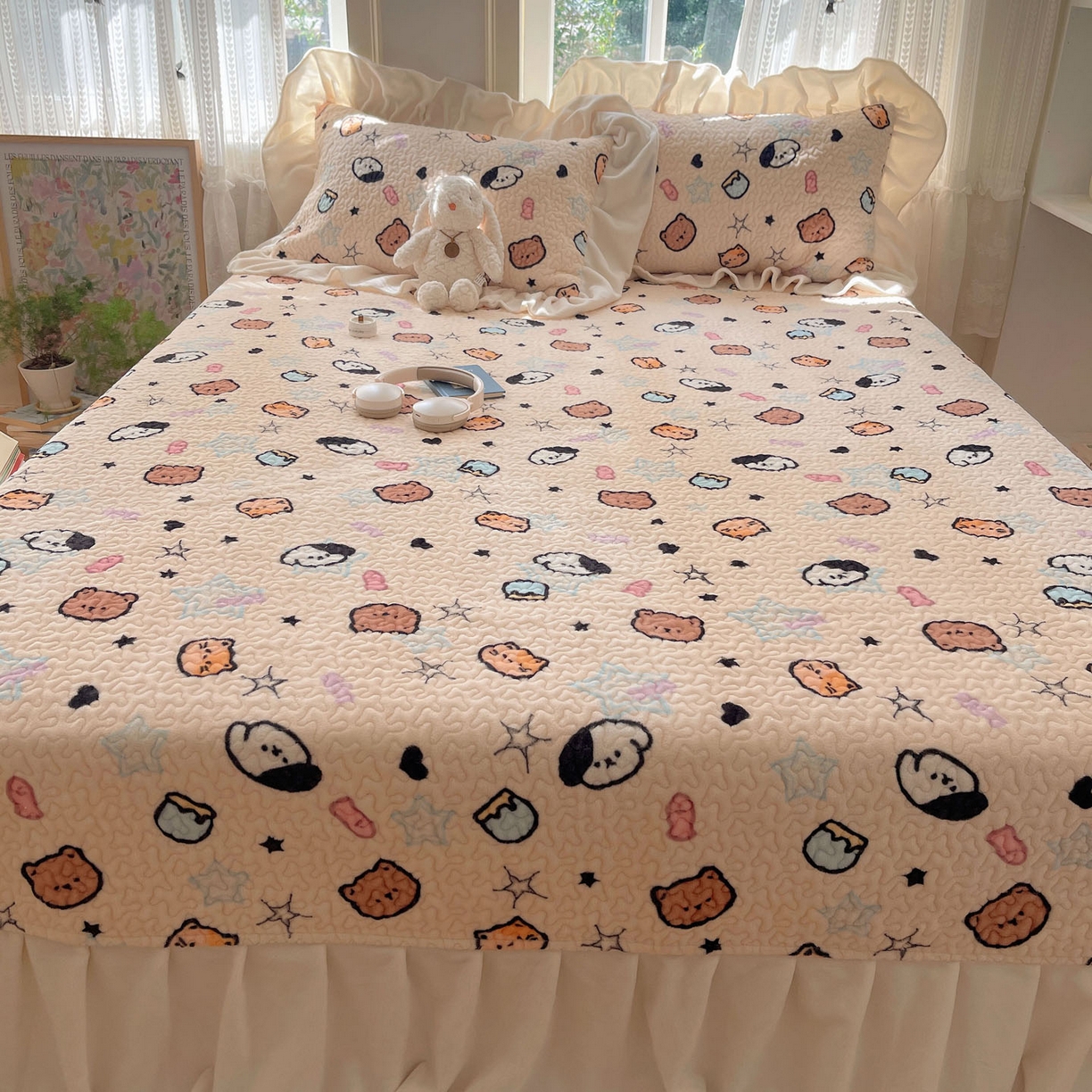 91家纺网 家纺一手货源 找家纺 红嘴企鹅 2025新款花边加厚牛奶绒单品床盖单件床盖三件套 星星乐园