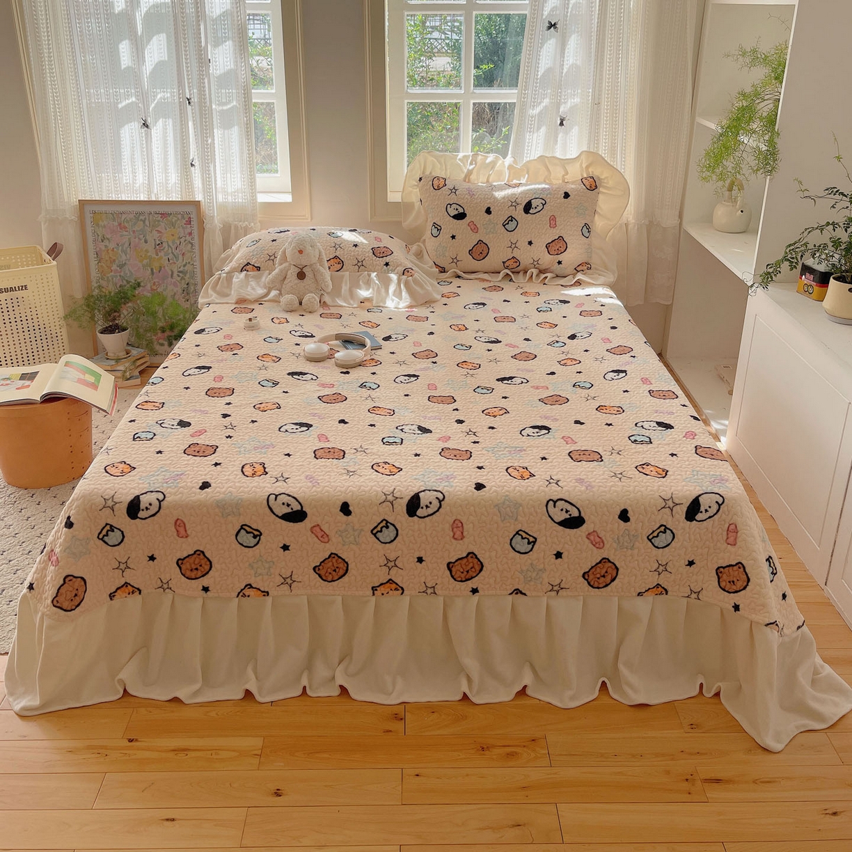 91家纺网 家纺一手货源 找家纺 红嘴企鹅 2025新款花边加厚牛奶绒单品床盖单件床盖三件套 星星乐园