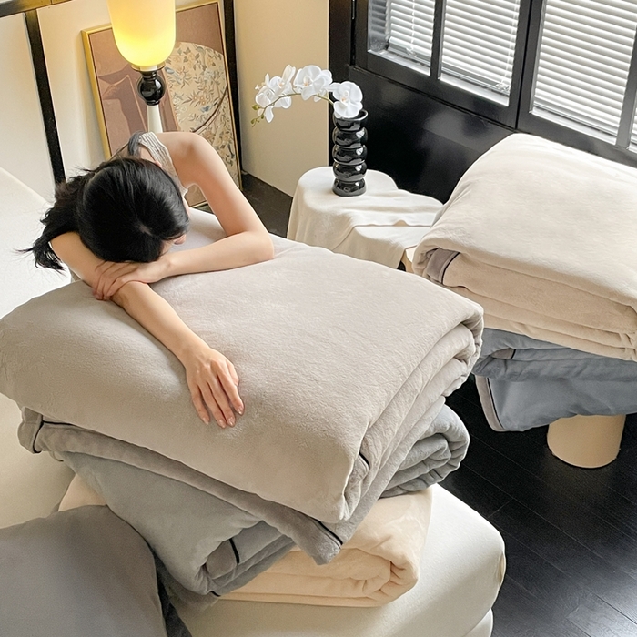 91家纺网 家纺一手货源 找家纺 （总）欧邦 新款爆款AB版加厚提花塔芙绒羊羔绒毛毯