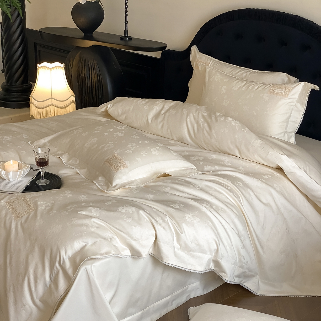 91家纺网 家纺一手货源 找家纺 太古汇家居 2025新款全棉提花系列四件套-塞纳河畔 塞纳河畔-香槟