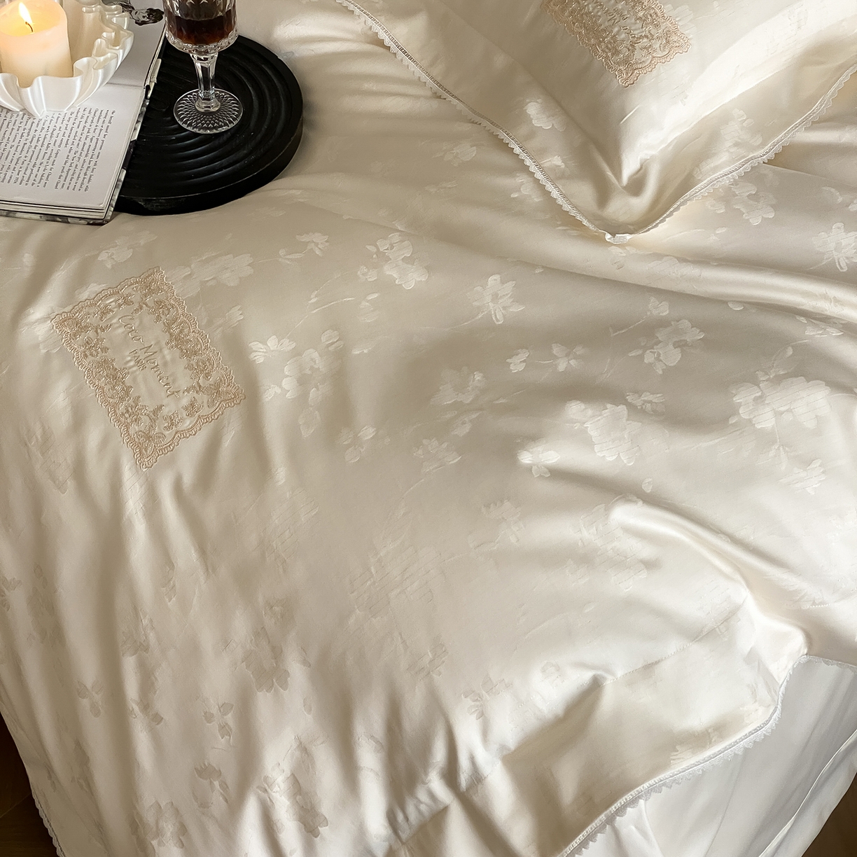 91家纺网 家纺一手货源 找家纺 太古汇家居 2025新款全棉提花系列四件套-塞纳河畔 塞纳河畔-香槟