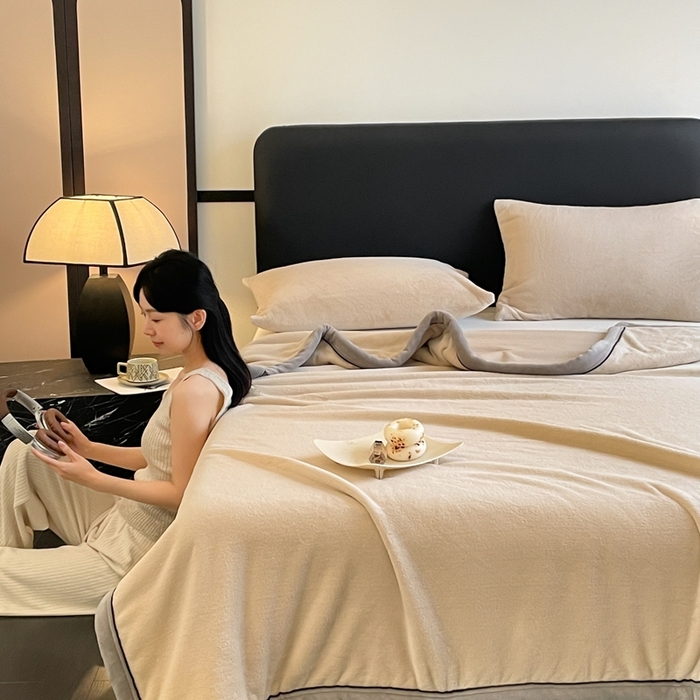 91家纺网 家纺一手货源 找家纺 欧邦 2025新款加厚牛奶绒毛毯多功能盖毯毯子-素颜系列 素颜-卡其