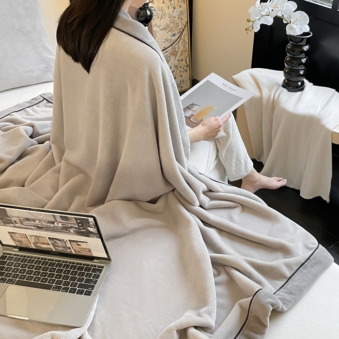 91家纺网 家纺一手货源 找家纺 欧邦 2025新款加厚牛奶绒毛毯多功能盖毯毯子-素颜系列 素颜-浅灰