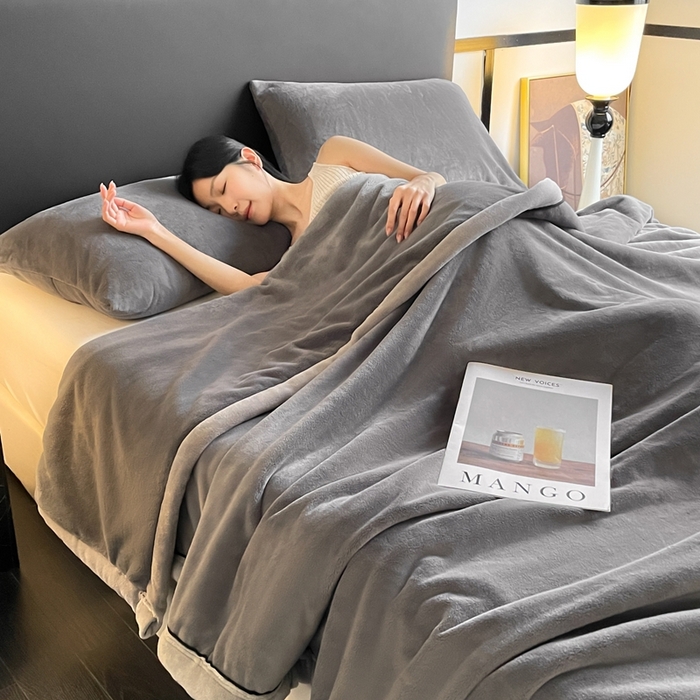 91家纺网 家纺一手货源 找家纺 欧邦 2025新款加厚牛奶绒毛毯多功能盖毯毯子-素颜系列 素颜-深灰