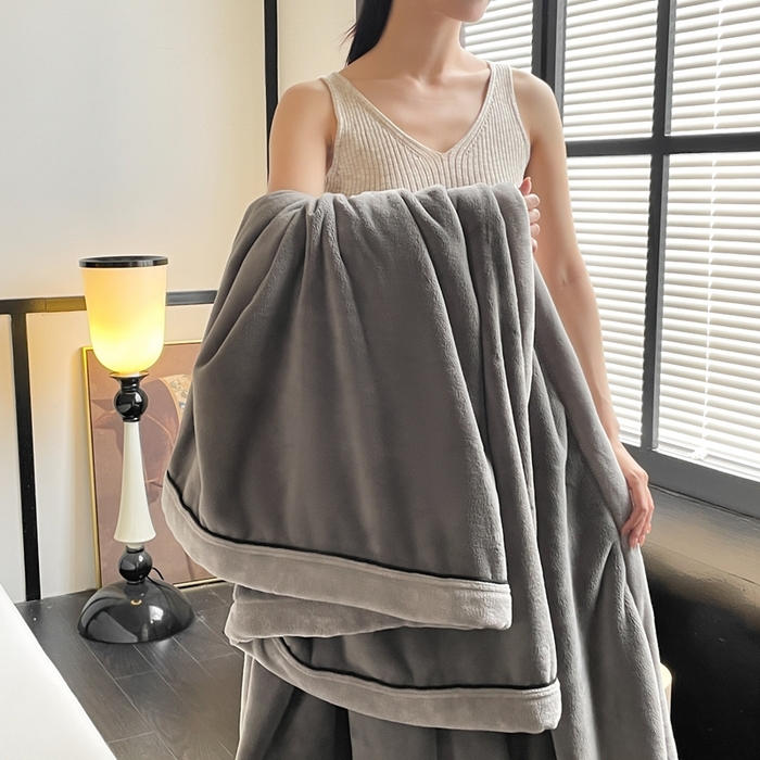 91家纺网 家纺一手货源 找家纺 欧邦 2025新款加厚牛奶绒毛毯多功能盖毯毯子-素颜系列 素颜-深灰