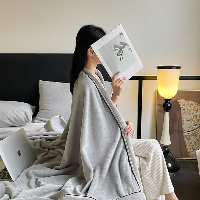 91家纺网 家纺一手货源 找家纺 欧邦 2025新款加厚牛奶绒毛毯多功能盖毯毯子-素颜系列 素颜-雾灰