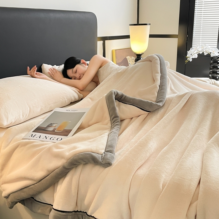 91家纺网 家纺一手货源 找家纺 欧邦 2025新款加厚牛奶绒毛毯多功能盖毯毯子-素颜系列 素颜-杏色