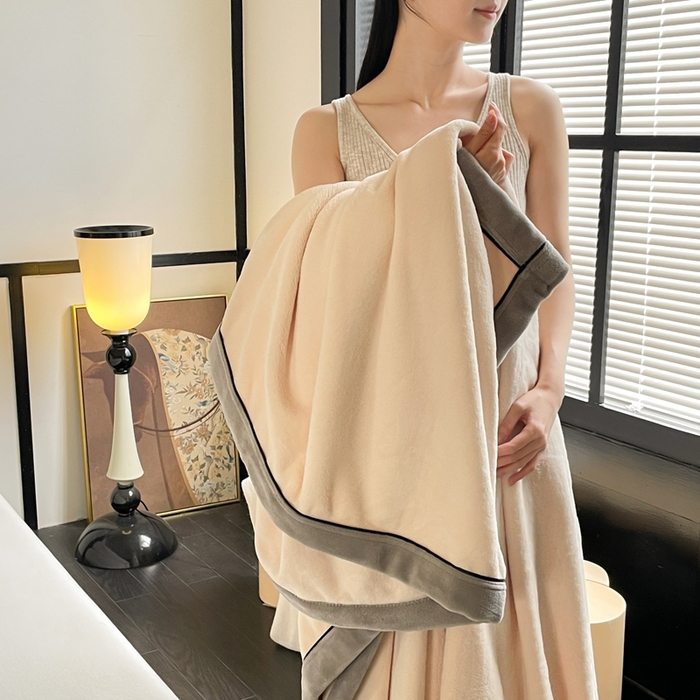 91家纺网 家纺一手货源 找家纺 欧邦 2025新款加厚牛奶绒毛毯多功能盖毯毯子-素颜系列 素颜-杏色