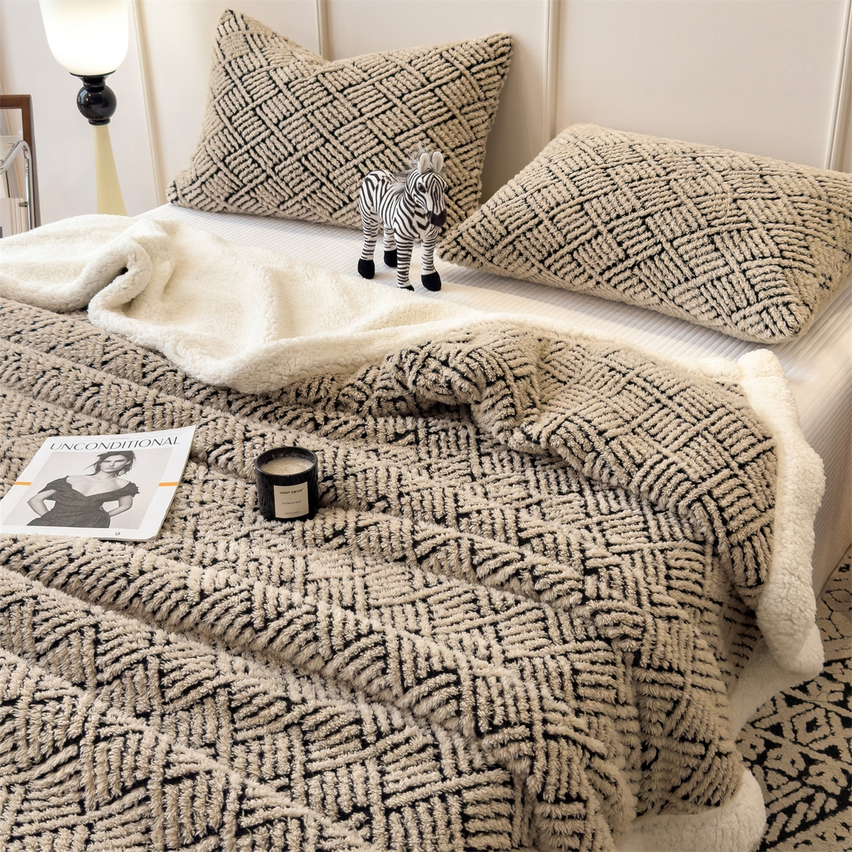 91家纺网 家纺一手货源 找家纺 欧邦 2025新款提花暖阳绒羊羔绒毛毯多功能盖毯-梦境系列 梦境-米驼