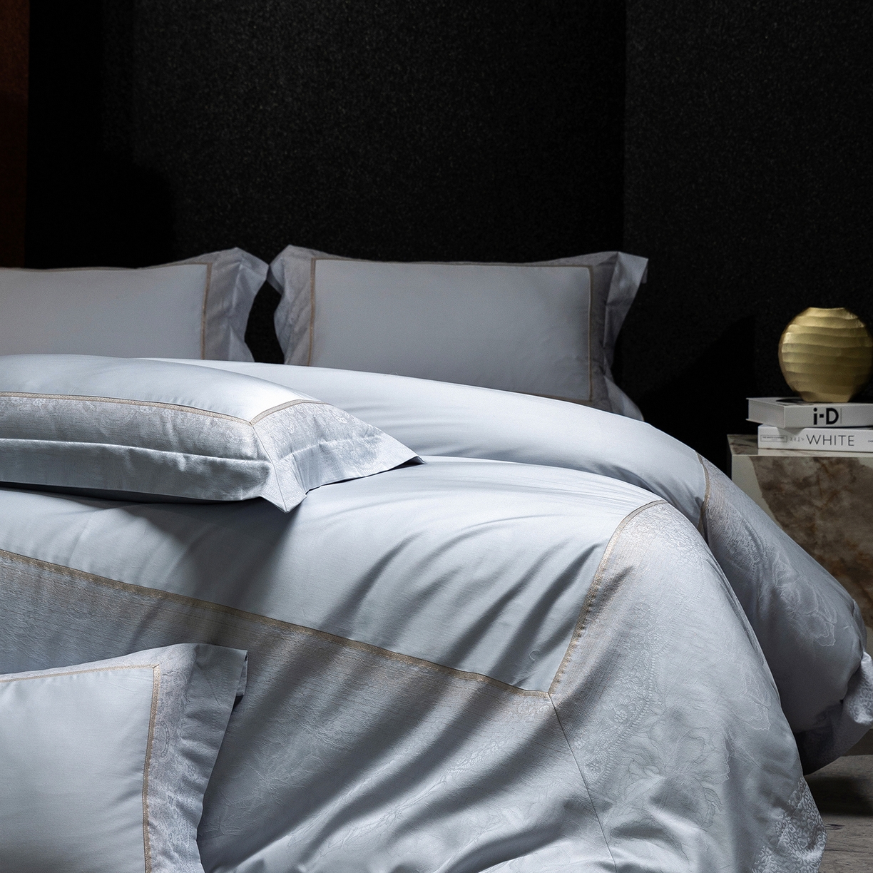 91家纺网 家纺一手货源 找家纺 太古汇家居 2025新款高精密提花四件套-玛吉拉系列 玛吉拉-蓝