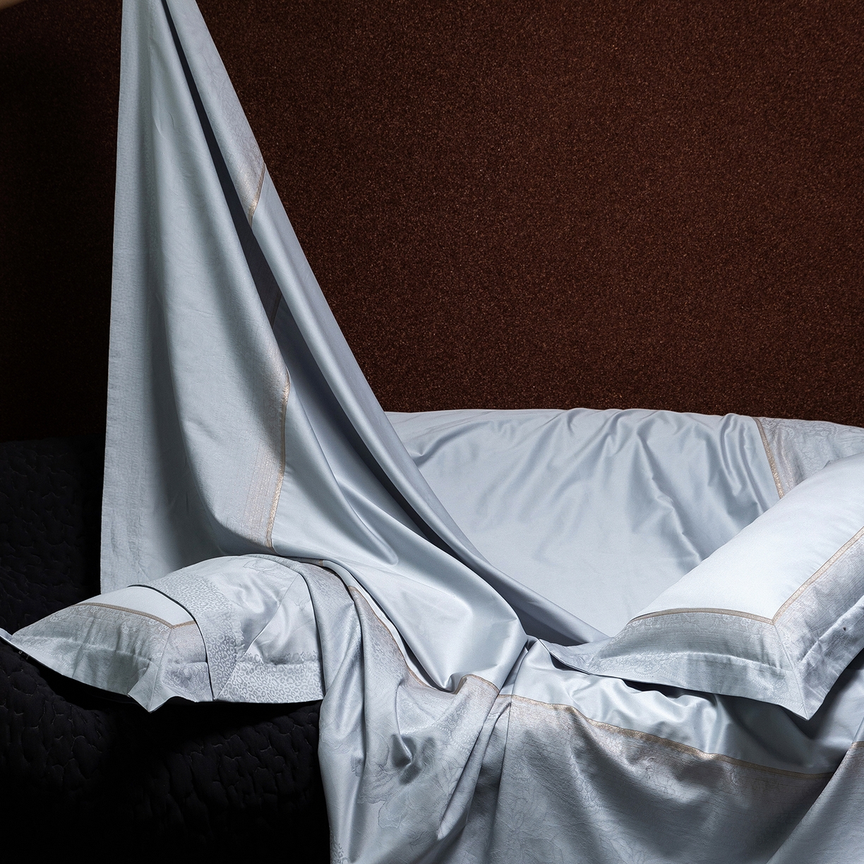 91家纺网 家纺一手货源 找家纺 太古汇家居 2025新款高精密提花四件套-玛吉拉系列 玛吉拉-蓝