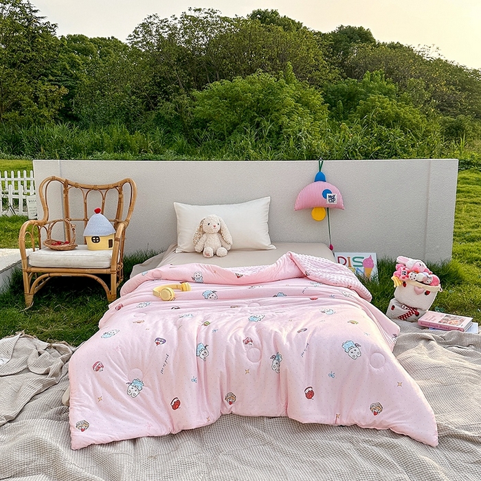 小芽家居 2025新款A类豆豆被 甜梦粉