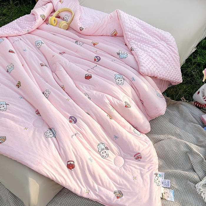 91家纺网 家纺一手货源 找家纺 小芽家居 2025新款A类豆豆被 甜梦粉