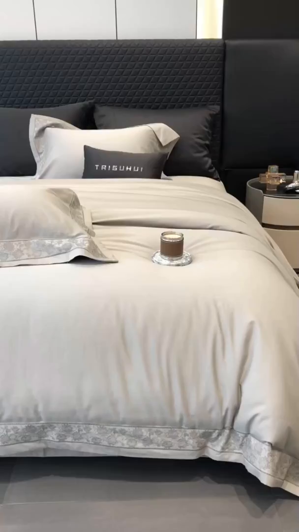 91家纺网 家纺一手货源 找家纺 太古汇家居 2025新款全棉“磨毛芙蕾特”镂空系列四件套 磨毛芙蕾特-大象灰