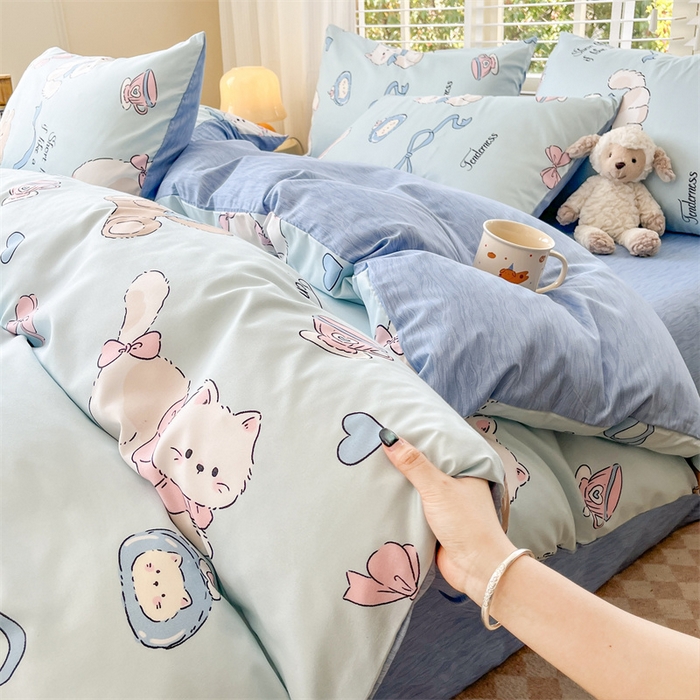 91家纺网 家纺一手货源 找家纺 郝媳妇家纺 2025新款植物羊绒加厚磨毛水洗棉亲肤棉三件套四件套 喵咪假日