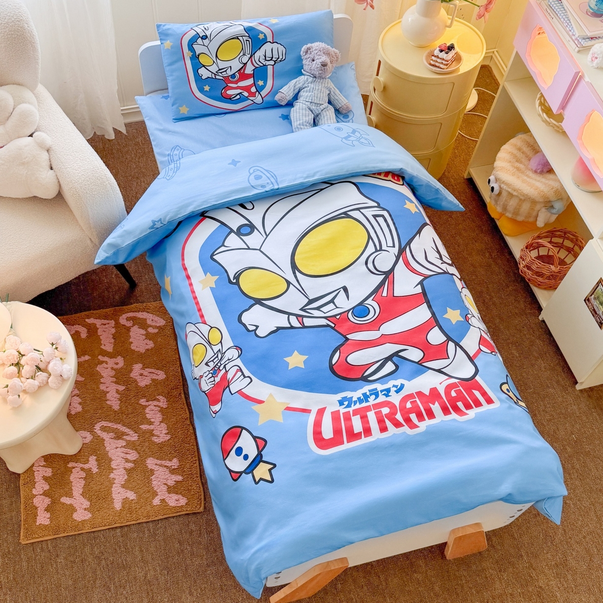 91家纺网 家纺一手货源 找家纺 名兮家居 2025新款全棉大版经典奥特曼幼儿园儿童套件【含防伪标】 奥特曼出击