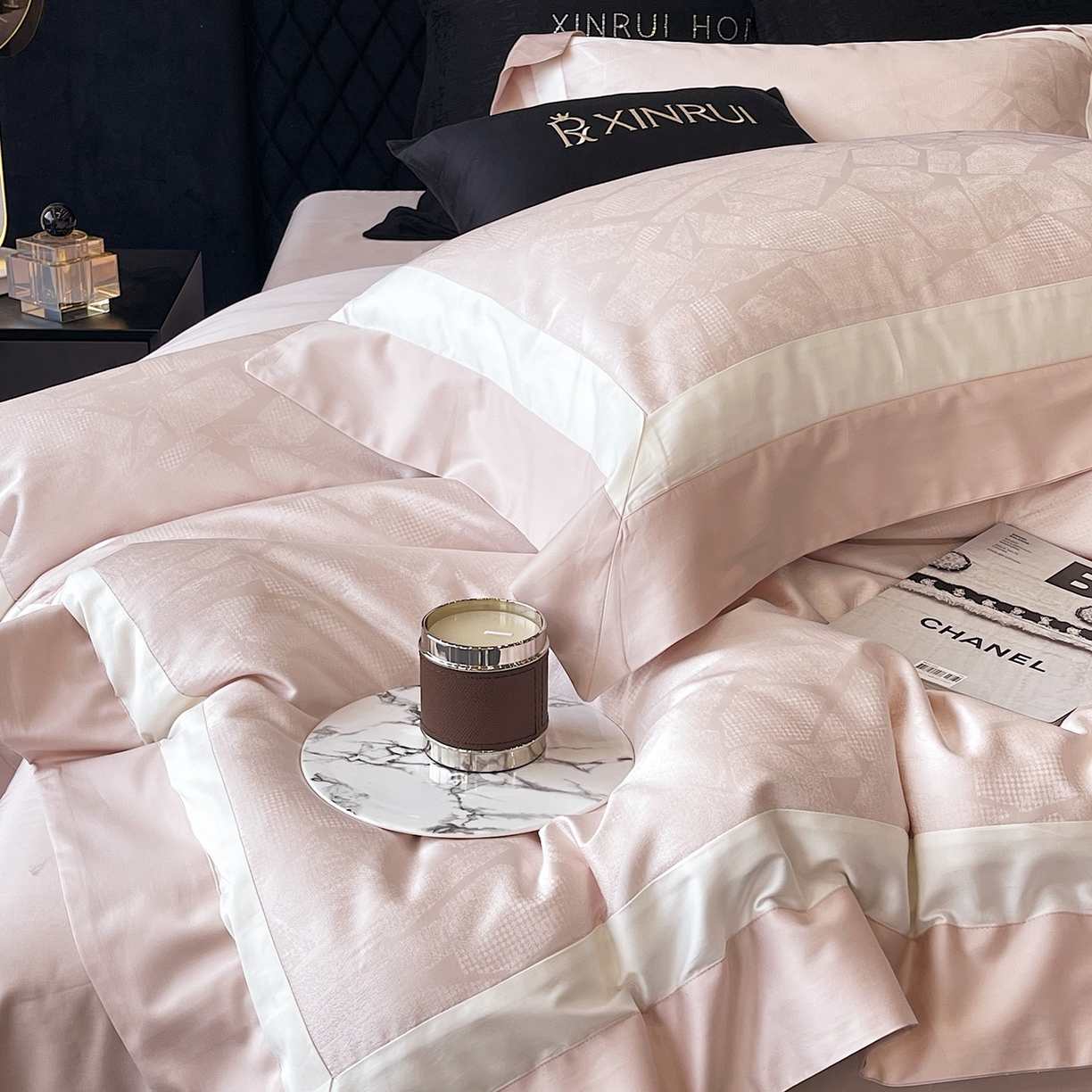 91家纺网 家纺一手货源 找家纺 馨蕊家居 2025秋冬新品高精密提花系列-棉-流金岁月（会员-20）劵后控价不低于399/419 流金岁月-初夏粉