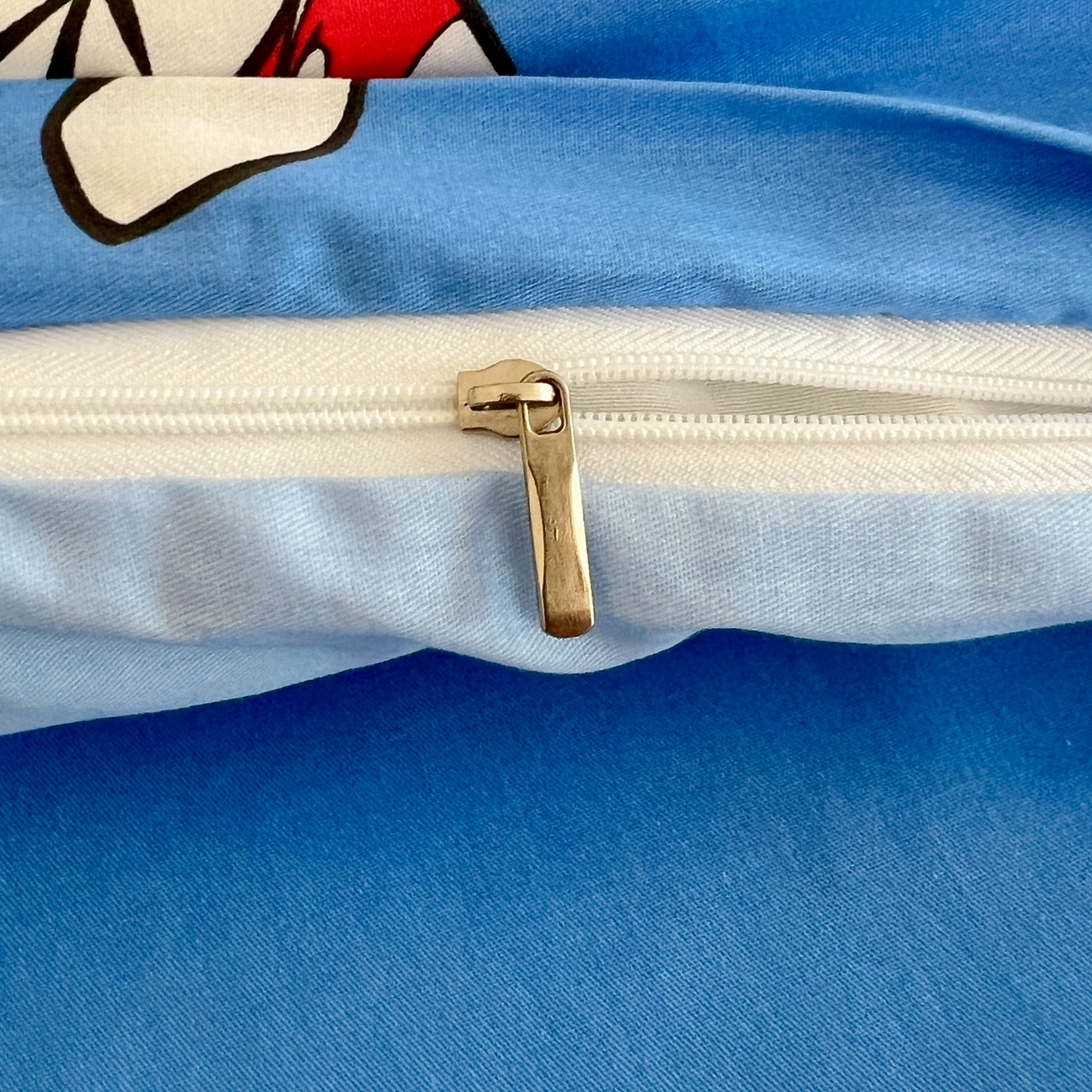 91家纺网 家纺一手货源 找家纺 名兮家居 2025新款全棉小版经典奥特曼-三丽鸥幼儿园儿童套件【含防伪标】 艾斯奥特曼