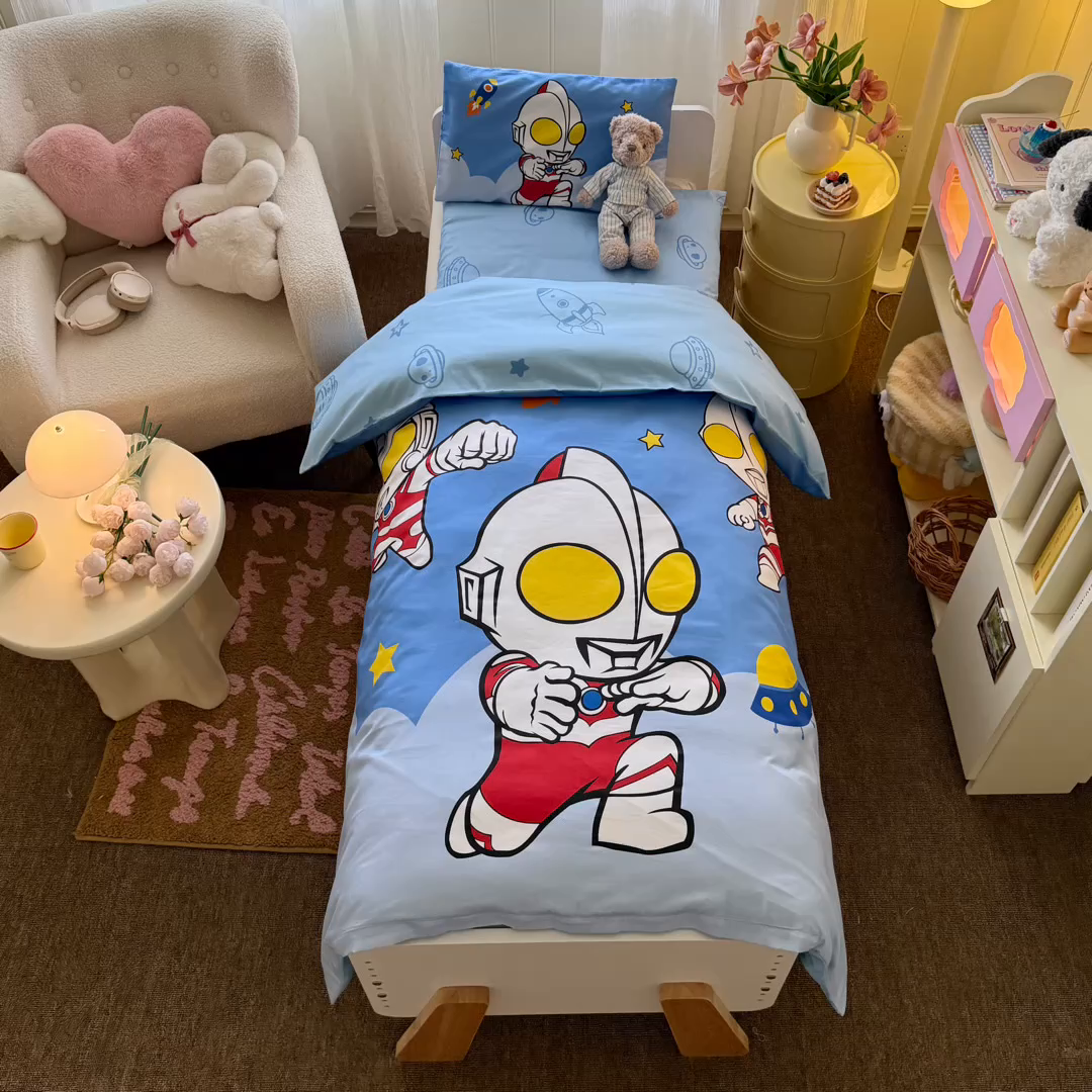 91家纺网 家纺一手货源 找家纺 名兮家居 2025新款全棉大版经典奥特曼幼儿园儿童套件【含防伪标】 奥特组合