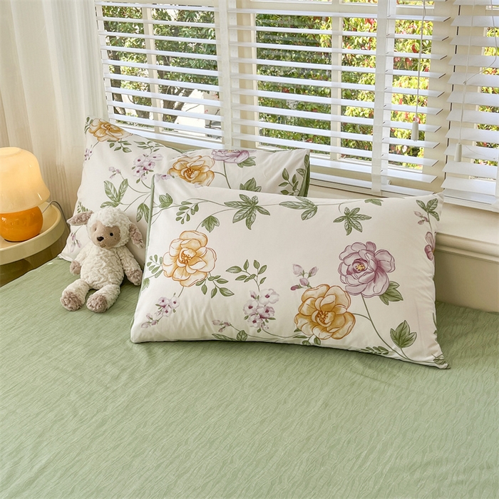 91家纺网 家纺一手货源 找家纺 郝媳妇家纺 2025新款植物羊绒加厚磨毛水洗棉亲肤棉三件套四件套 秘境-绿