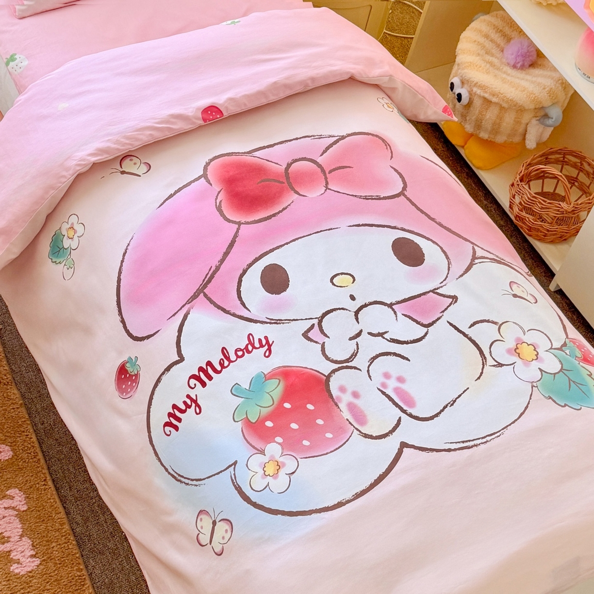 91家纺网 家纺一手货源 找家纺 名兮家居 2025新款全棉大版经典奥特曼幼儿园儿童套件【含防伪标】 草莓美乐蒂