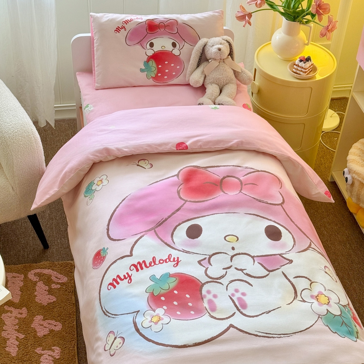 91家纺网 家纺一手货源 找家纺 名兮家居 2025新款全棉大版经典奥特曼幼儿园儿童套件【含防伪标】 草莓美乐蒂