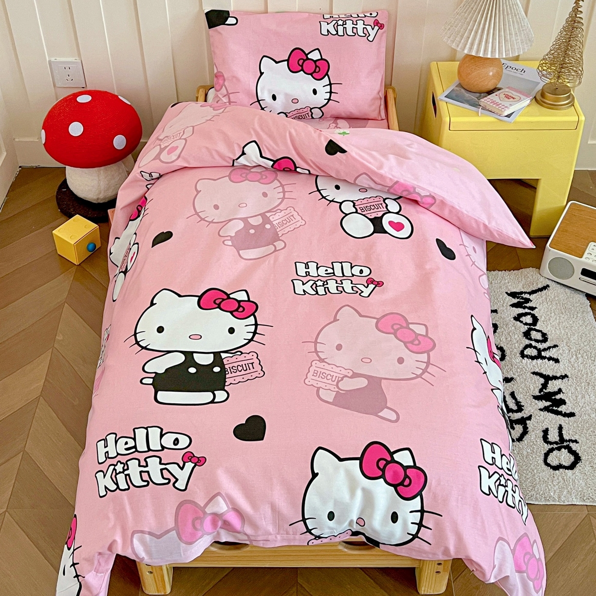 91家纺网 家纺一手货源 找家纺 名兮家居 2025新款全棉小版经典奥特曼-三丽鸥幼儿园儿童套件【含防伪标】 爱心kt