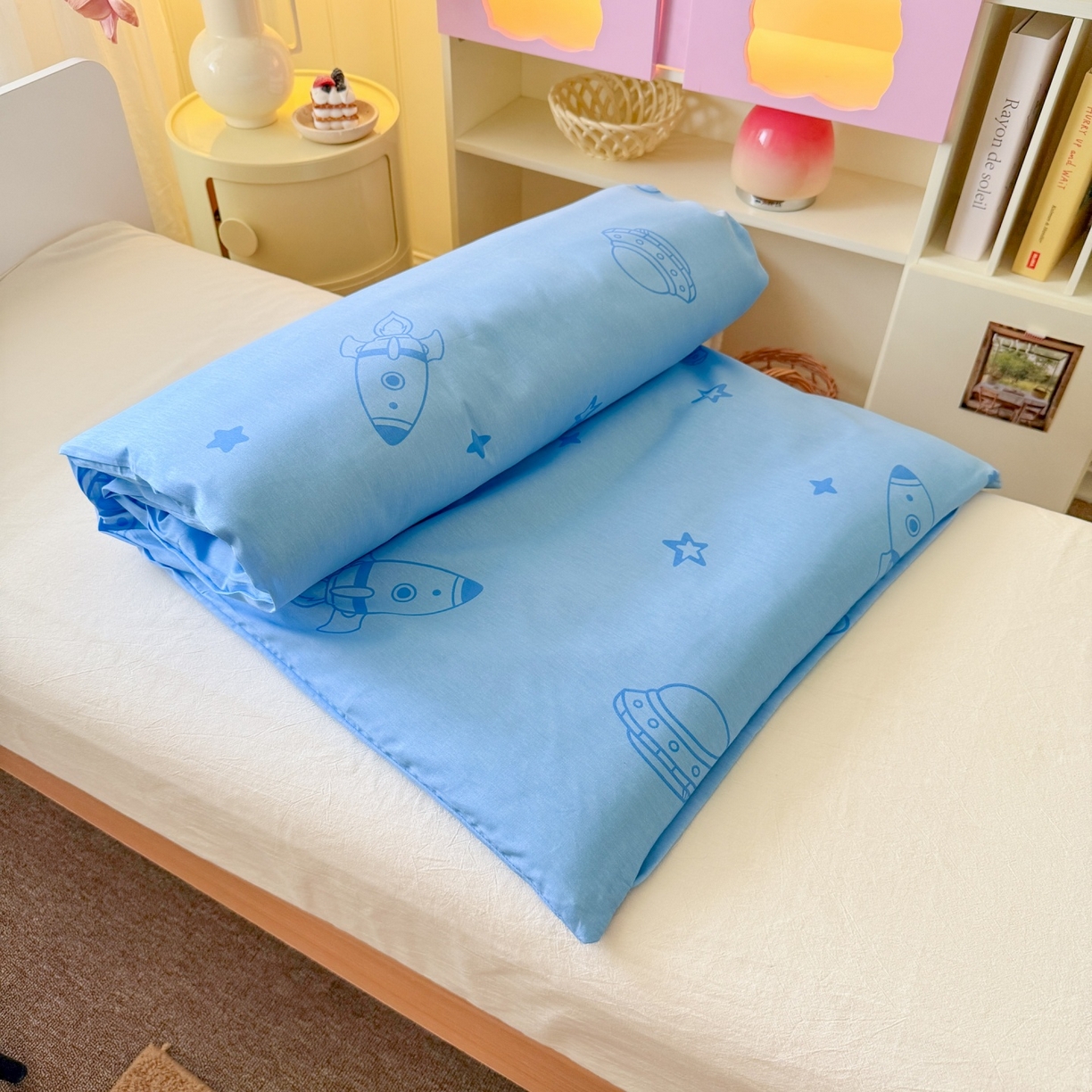 91家纺网 家纺一手货源 找家纺 名兮家居 2025新款全棉大版经典奥特曼幼儿园儿童套件【含防伪标】 泰罗