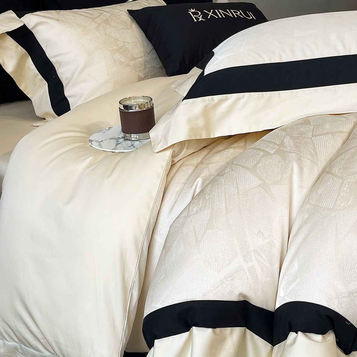 91家纺网 家纺一手货源 找家纺 馨蕊家居 2025秋冬新品高精密提花系列-棉-流金岁月（会员-20）劵后控价不低于399/419 流金岁月-香槟